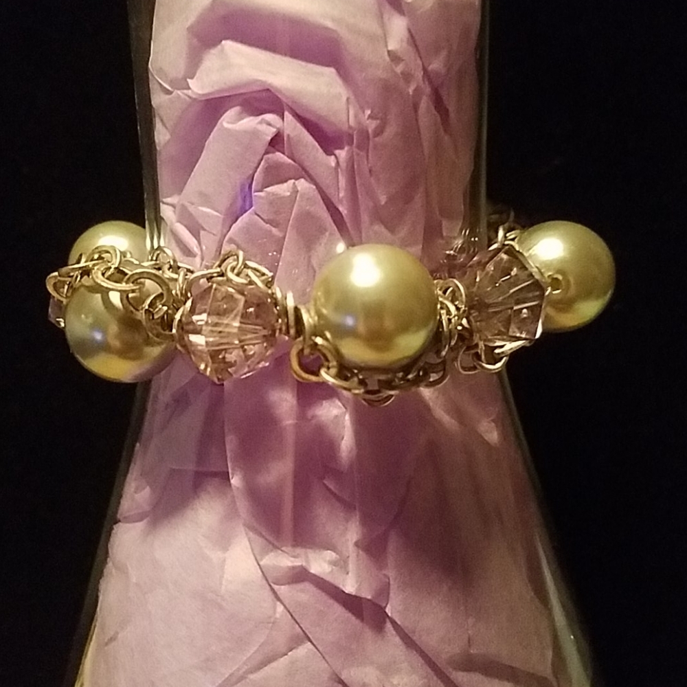 Faux Pearl and Faux Faceted Stone Bracelet